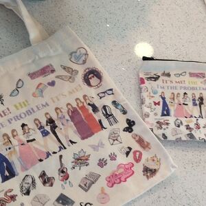 TAYLOR SWIFT Stylish Cream Tote Bag with Graphic Design with Small Makeup Bag